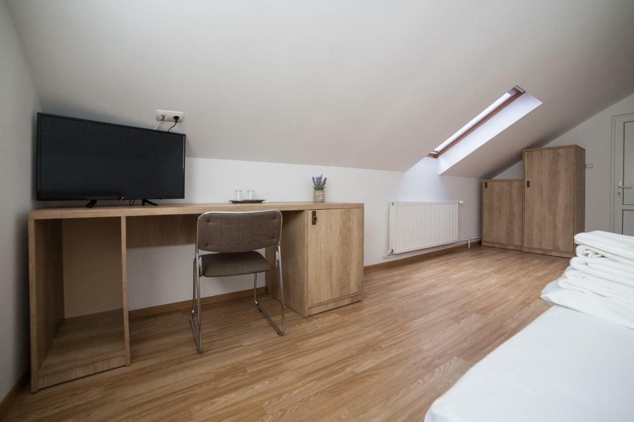 Casa Burduhos Ξενοδοχείο Câmpulung Moldovenesc Εξωτερικό φωτογραφία