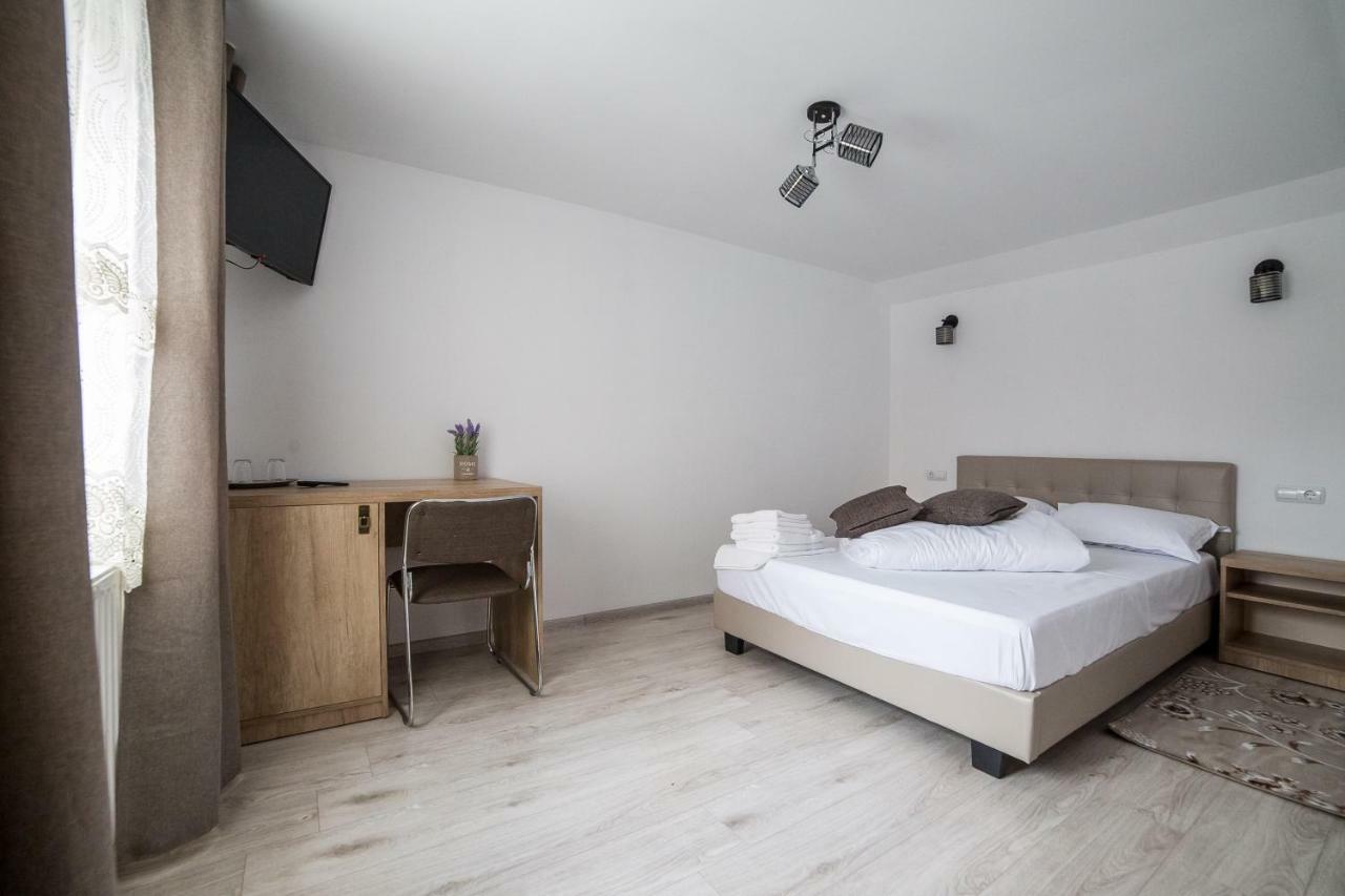 Casa Burduhos Ξενοδοχείο Câmpulung Moldovenesc Εξωτερικό φωτογραφία