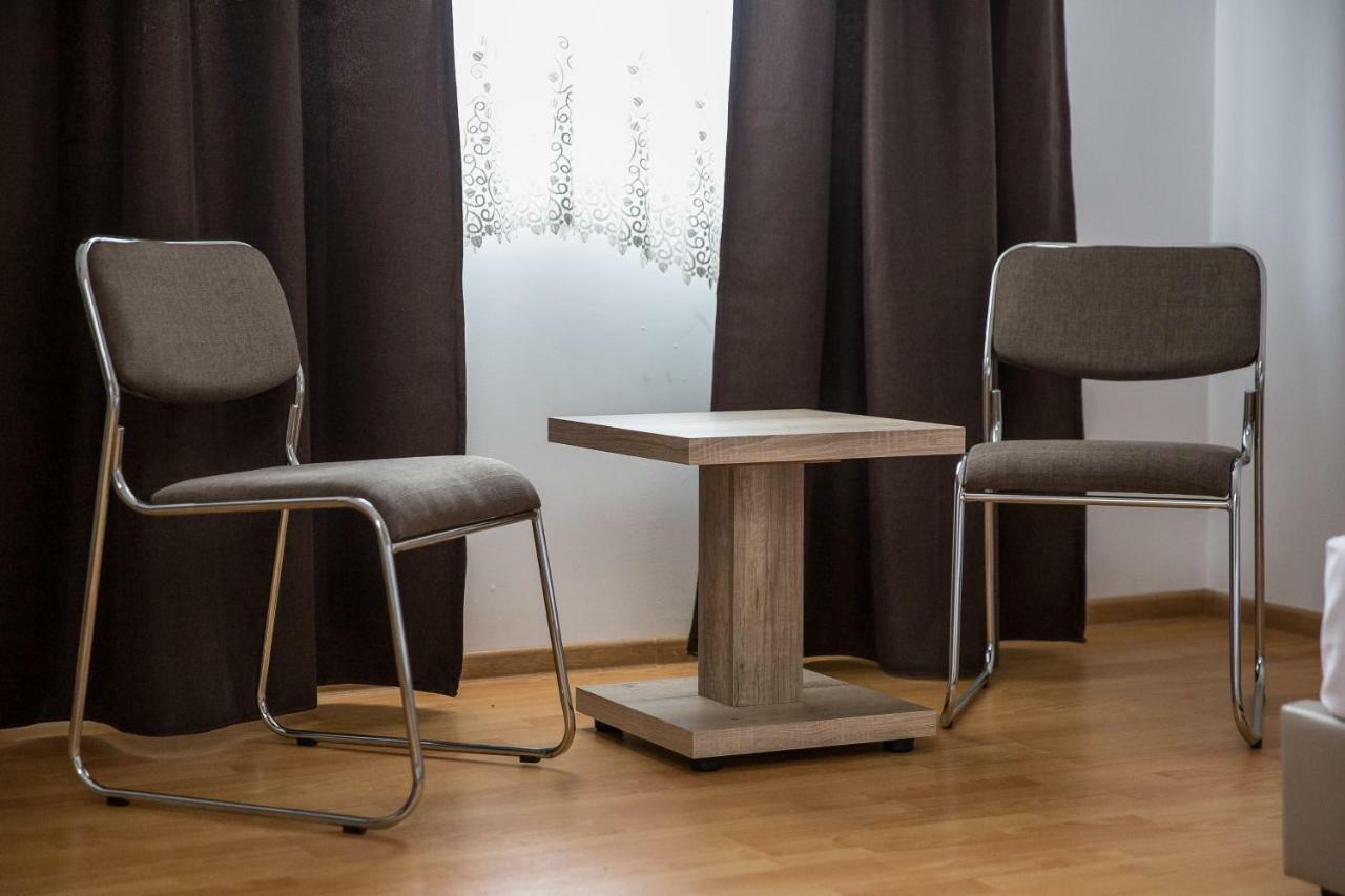 Casa Burduhos Ξενοδοχείο Câmpulung Moldovenesc Εξωτερικό φωτογραφία